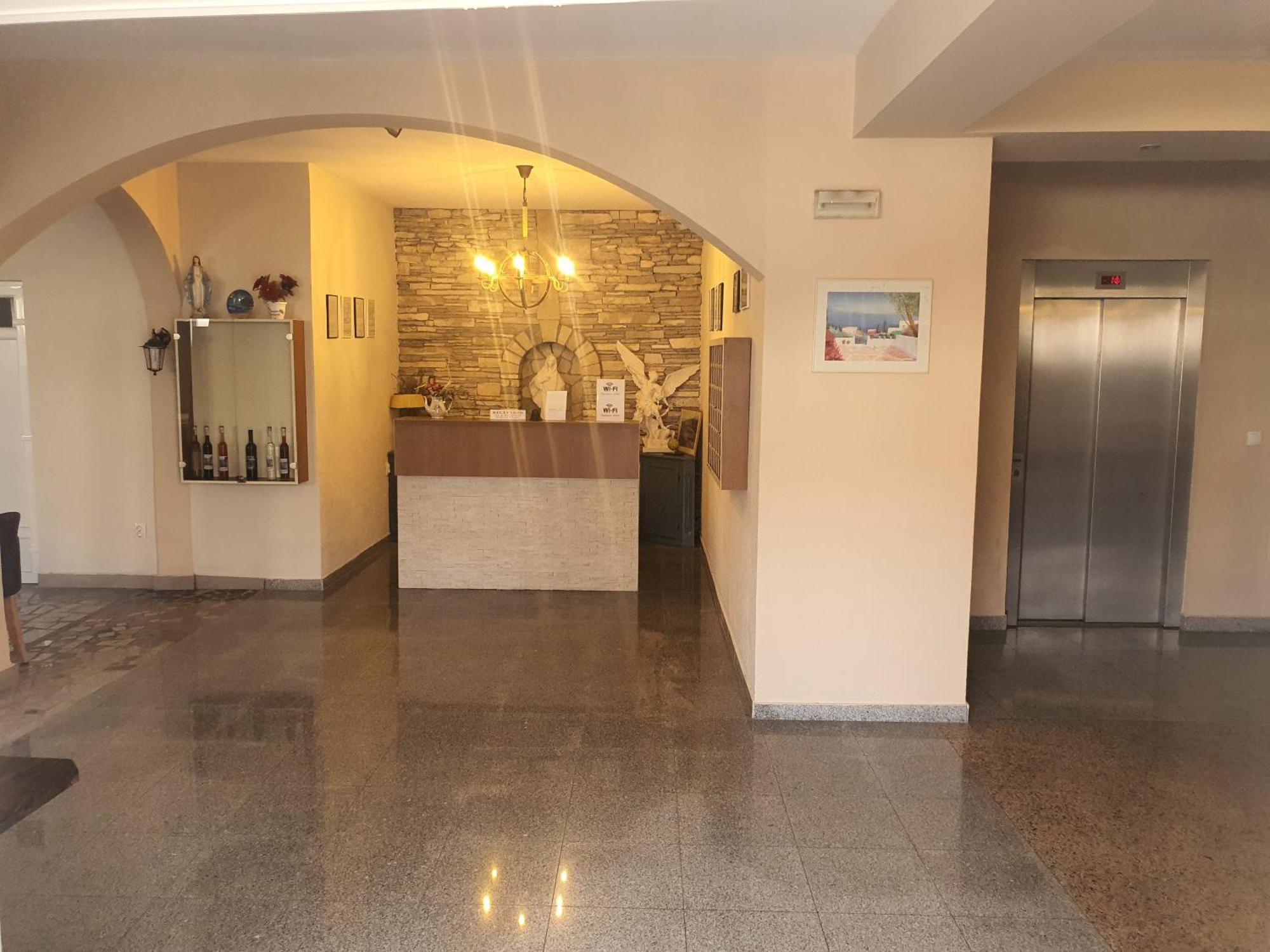 Hotel Barbaric Međugorje Exterior foto